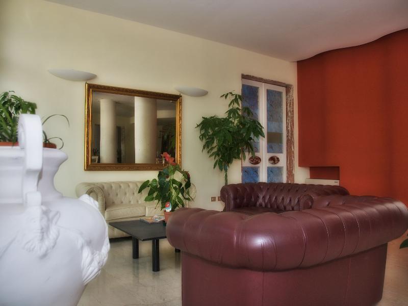 Hotel Quisisana Chianciano Terme Exterior photo