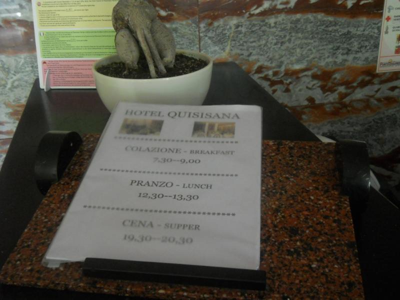 Hotel Quisisana Chianciano Terme Exterior photo