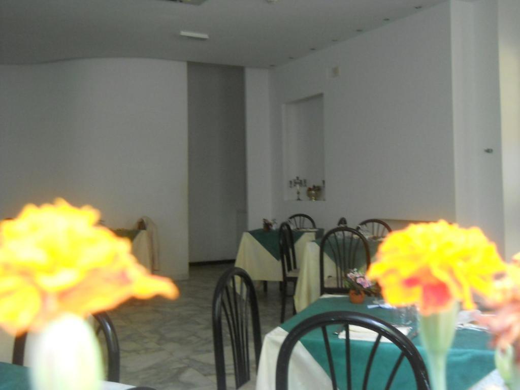 Hotel Quisisana Chianciano Terme Exterior photo