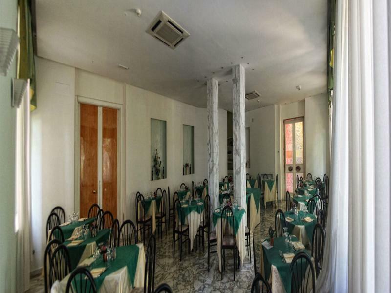 Hotel Quisisana Chianciano Terme Exterior photo